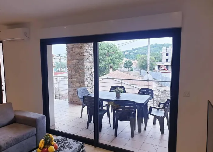 Appartement Maison Centre-ville Penta di Casinca